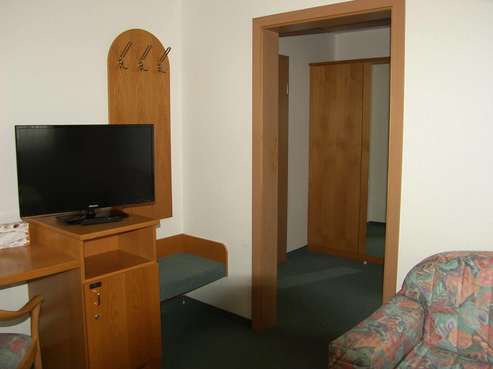 Garni Hotel Adler Post Baiersbronn Bagian luar foto